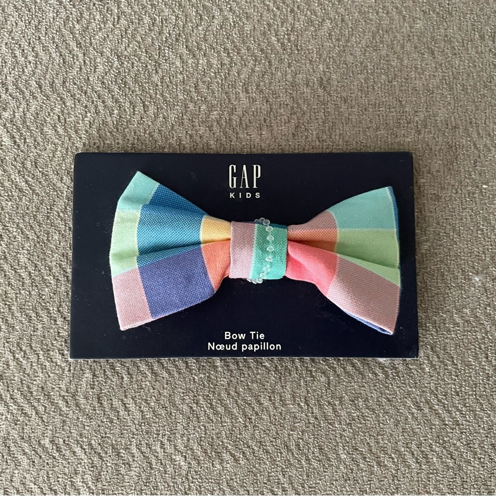 GAP BOYS MADRAS PLAID BOW TIE